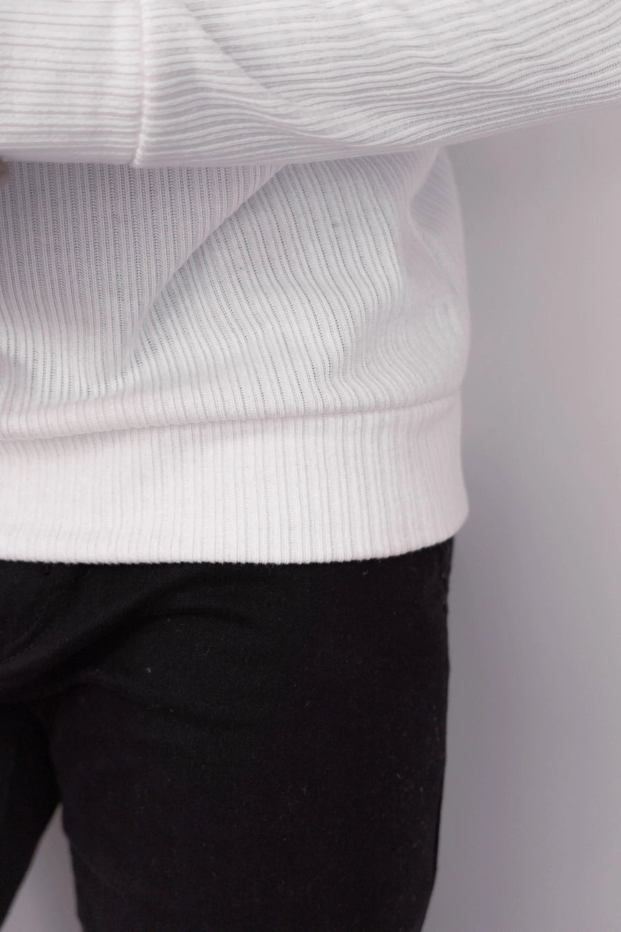 Suéter Masculino Vancouver Branco – Elegância e Conforto Premium